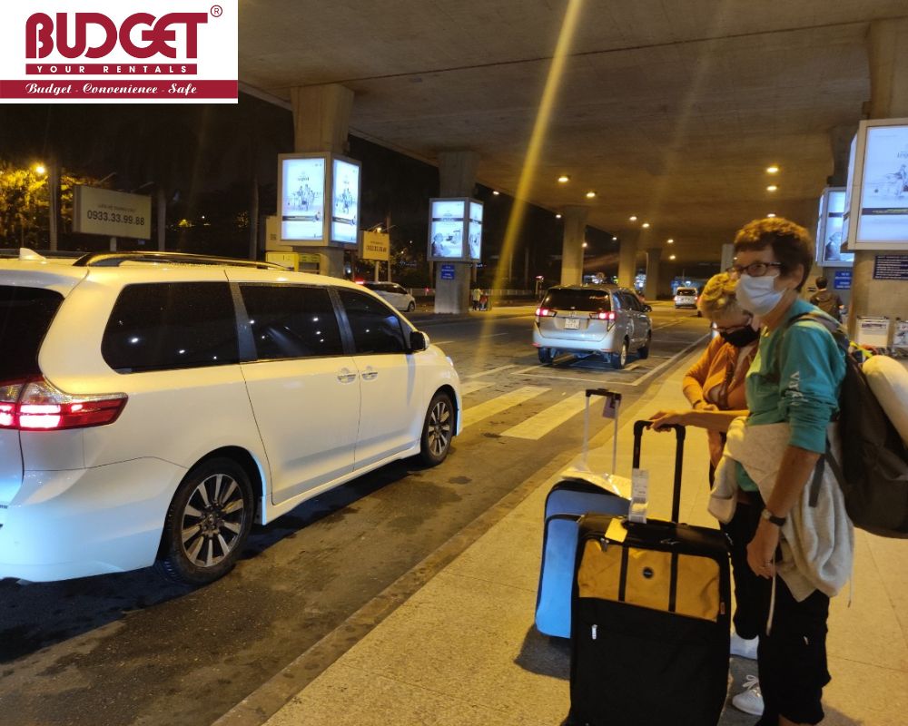Taxi-Transfer-Con-Dao-Airport-To-Hotel-2