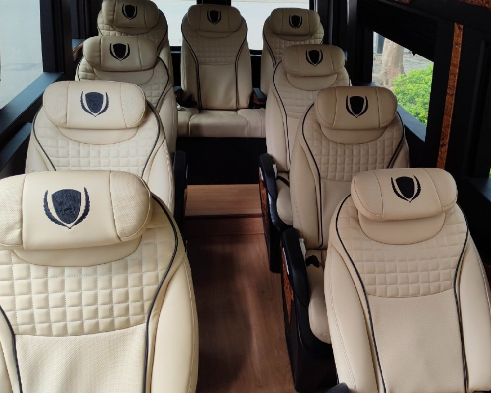 Interior-of-the-Limousines-Car-Rental-In-Phu-Quoc
