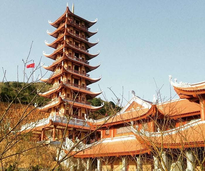 Can Linh Pagoda