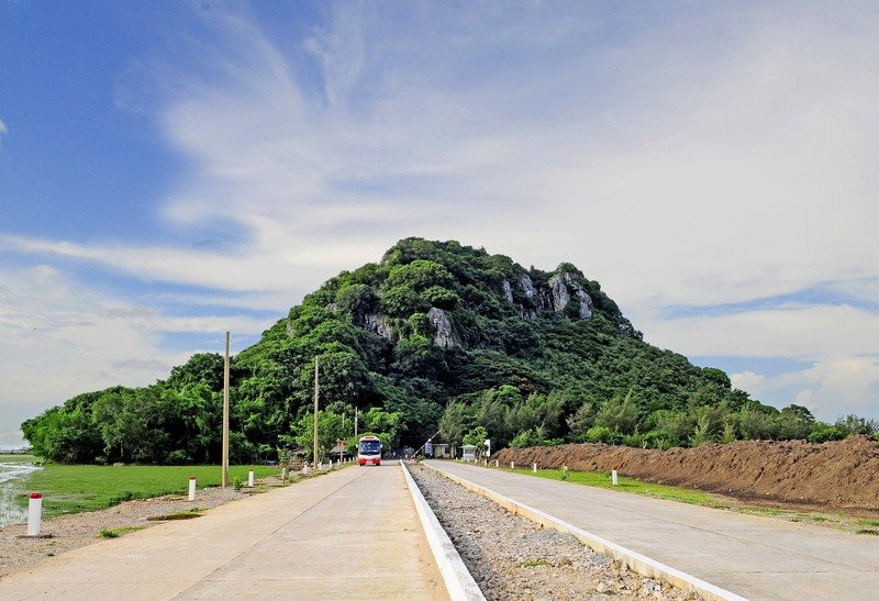 The Da Dung Mountain in Kien Giang
