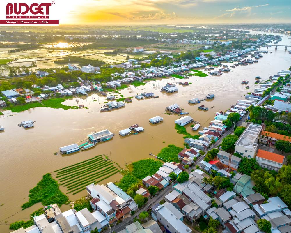 Nga-Bay-Phung-Hiep-Floating-Market-in-Hau-Giang_1