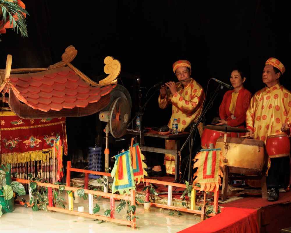 Thang-Long-Water-Puppetry