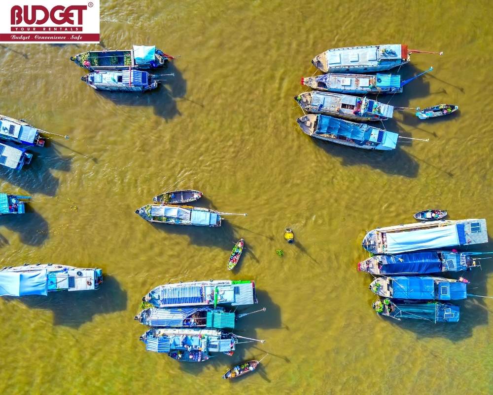 Chau-Doc-floating-market-An-Giang