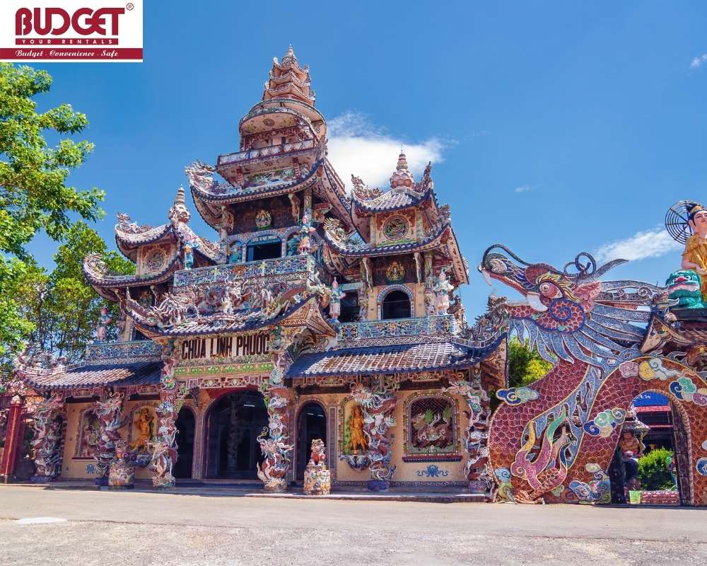 Linh-Phuoc-Pagoda-in-Da-Lat
