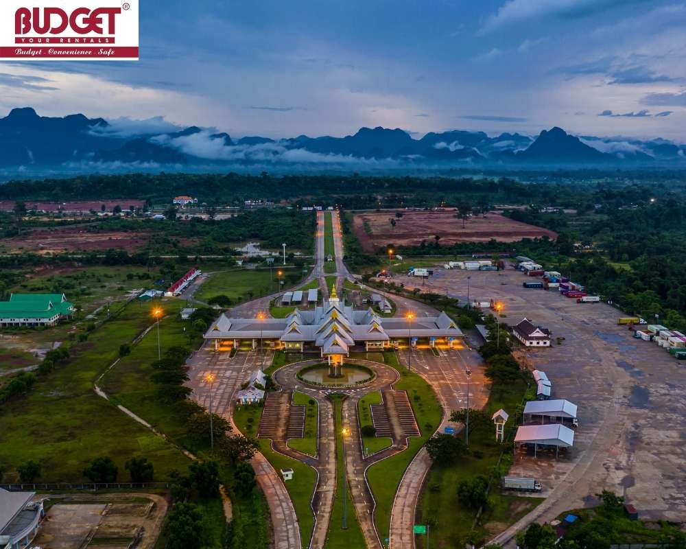 international-border-gates-Laos