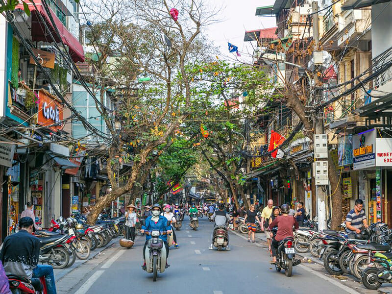 Top-18-Tourist-Attractions-in-Vietnam-15