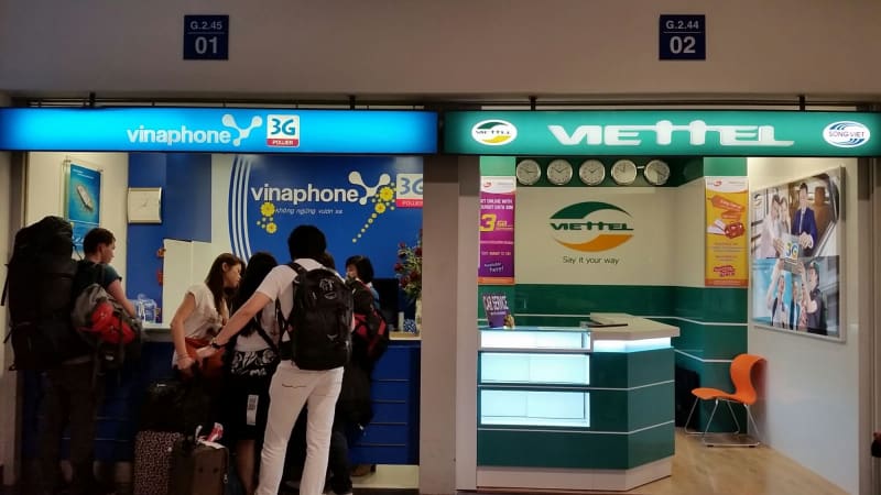 Purchasing a SIM Card in Vietnam at the Airport