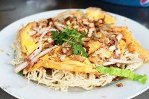 Rice Noodle Pizza - A Dish You Cannot Overlook in Can Tho