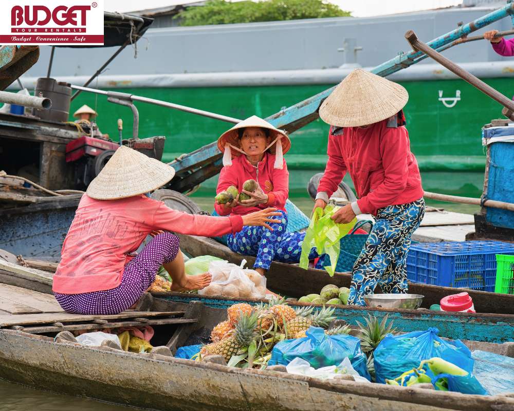 Tra-On-Vinh-Long-Floating-Market