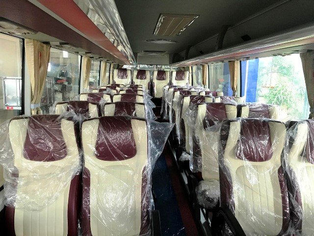 thaco-bus-29-seat-2